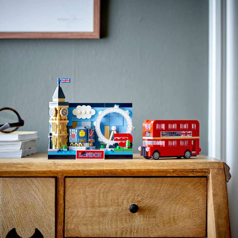 LEGO 40569 Creator London Postcard