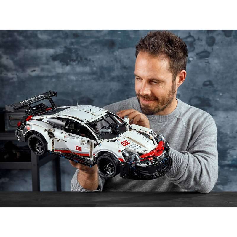 LEGO 42096 Technic Porsche 911 RSR - Damaged Box
