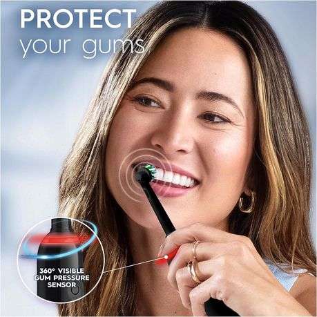 Oral-B Pro 3 - 3500 - Black Edition Electric Toothbrush + Travel Case