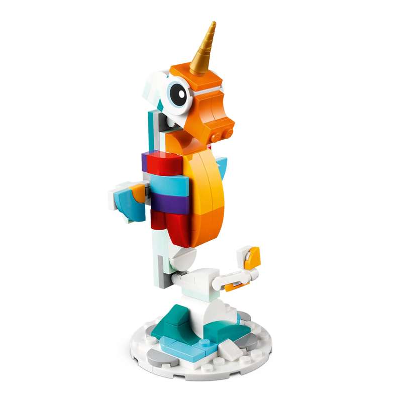 LEGO 31140 Creator 3-in-1 Magical Unicorn
