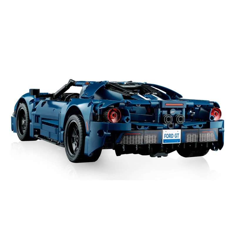 LEGO 42154 Technic 2022 Ford GT Damaged Box