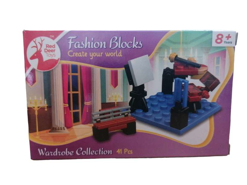 Red Deer Fashion Blocks Play Set - Bedroom