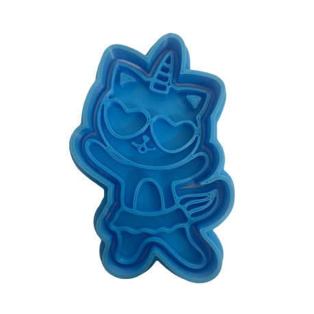 Hubbe Cookie Cutter - Playful Unicorn Cat