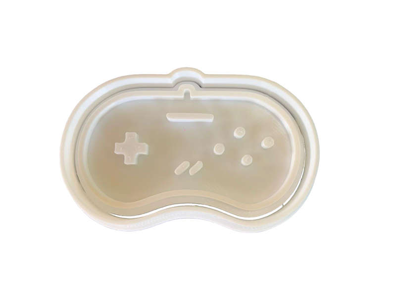 Hubbe Cookie Cutter - Gameboy Gaming Controller