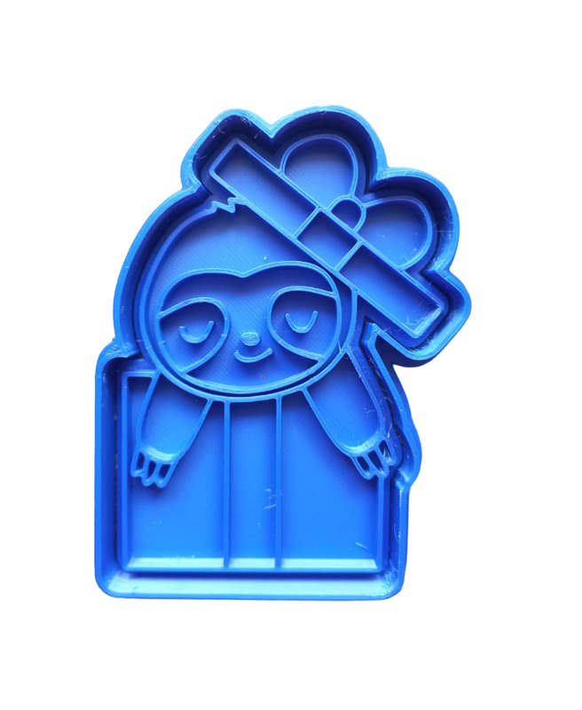 Hubbe Cookie Cutter - Birthday Sloth in a Box
