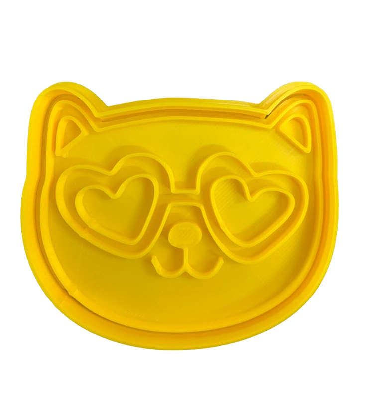 Hubbe Cookie Cutter - Valentine's Cat with Heart Eyes