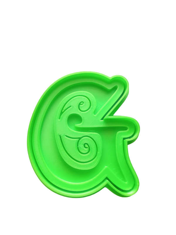 Hubbe Cookie Cutter - Gothic Letter G
