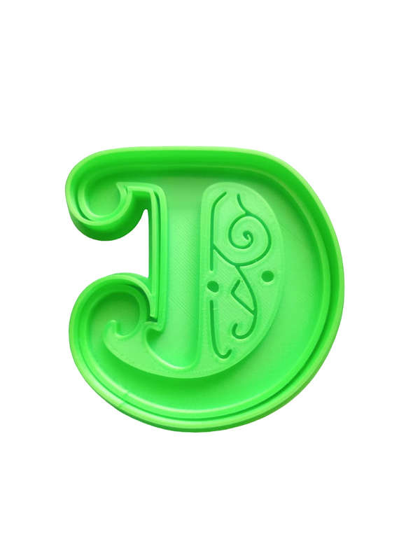 Hubbe Cookie Cutter - Gothic Letter D