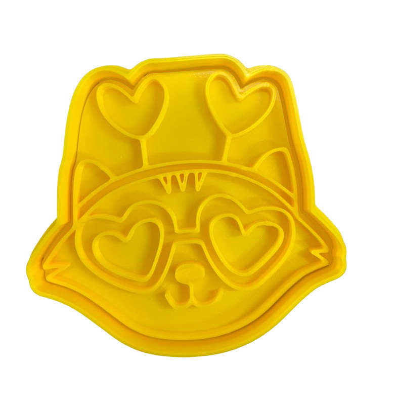 Hubbe Cookie Cutter - Cute Valentine's Cat with Hearts