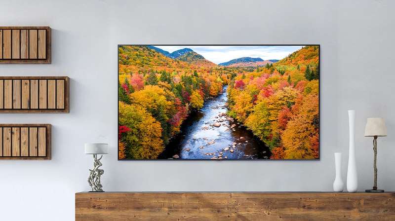 Samsung 50" AU7000 UHD Crystal Processor 4K Smart TV