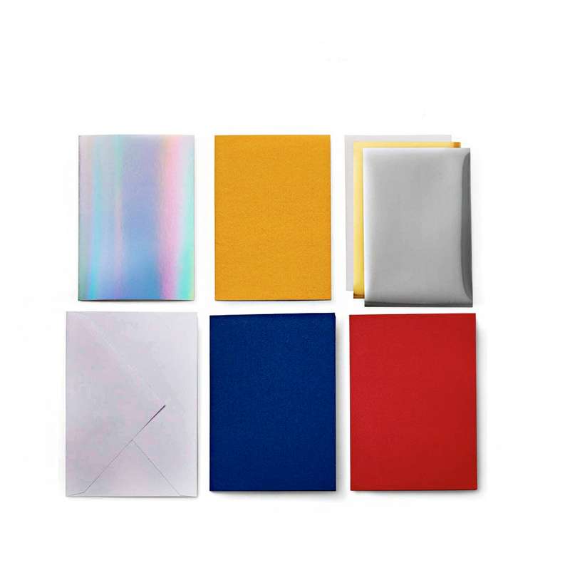 2009477 - Cricut Insert Cards Foil Celebration R40 (12;1 Cm X 16;8 Cm) 12-Pack