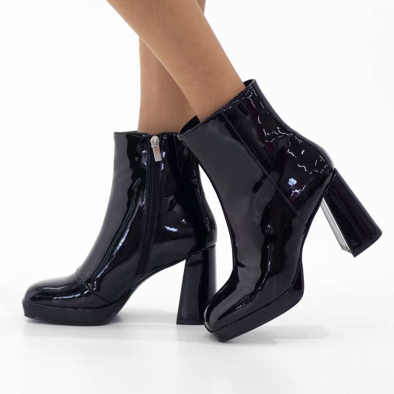 York 9cm bootie round toe block heel black