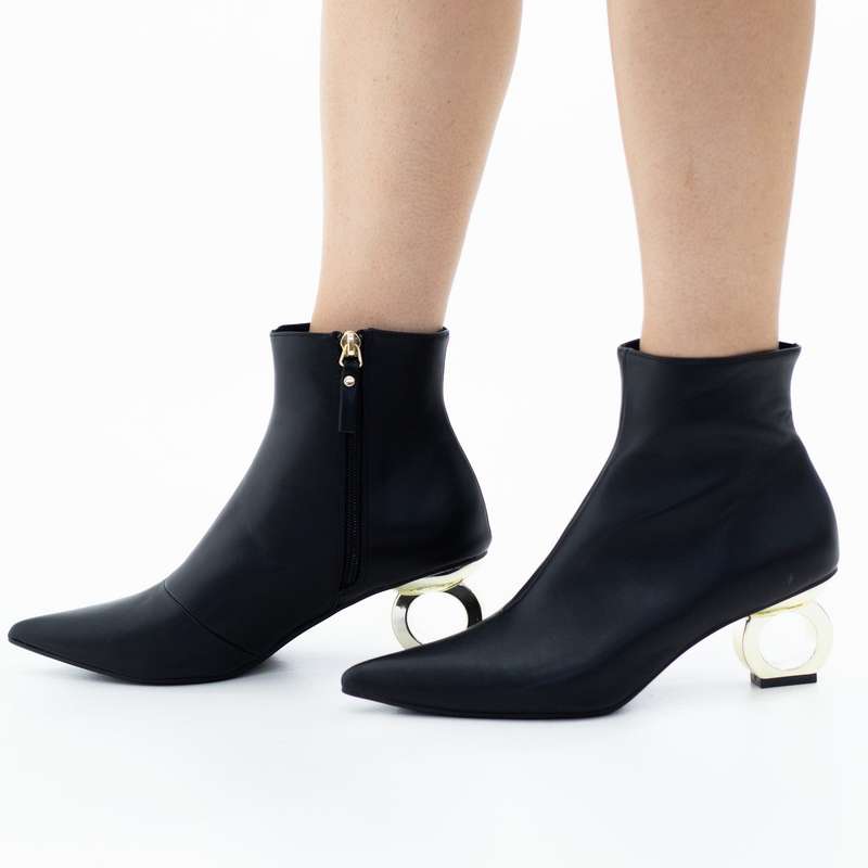 Venata pointy toe pu bootie on 5.5cm gold circle heel black