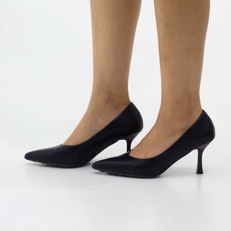Astrid 7.5cm heel PU pointy court shoes