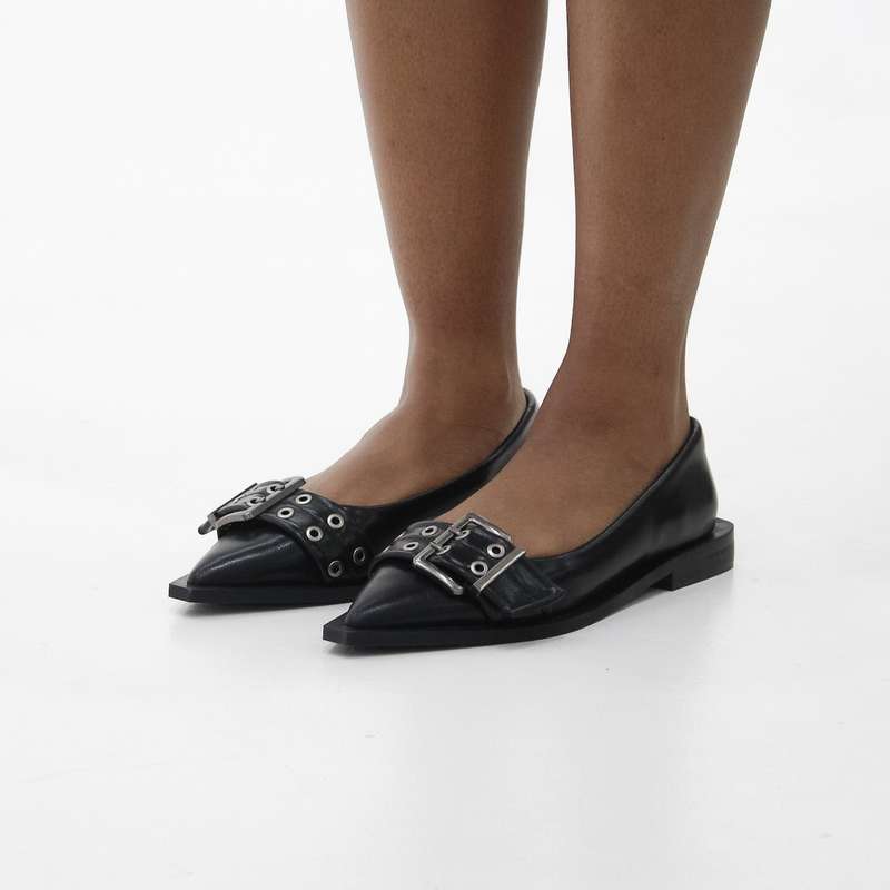 Alicja sharp silhouette toe buckle embellished gladiator pump