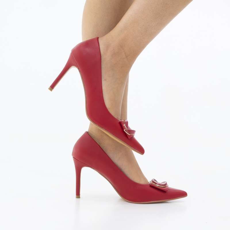 Winona pu 9cm heel court with a trim detailed