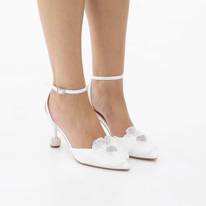 Exit glamour 8cm heel with twist blossom flower finish sling back