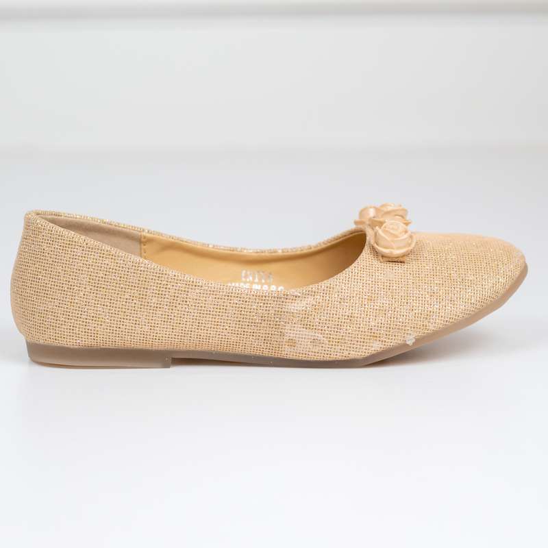 Iniya girls pearls pump with beads champagne