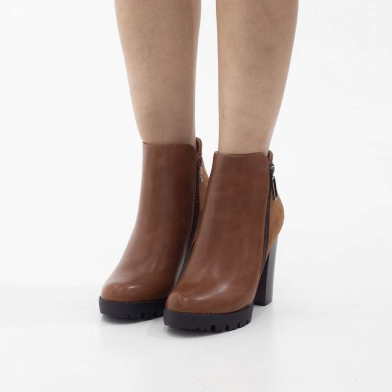 Uplift 10cm heel side zip ankle boot tan