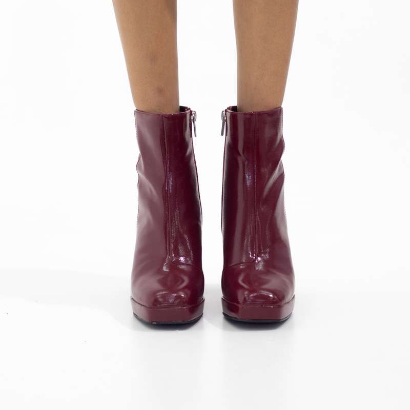 York 9cm bootie round toe block heel wine