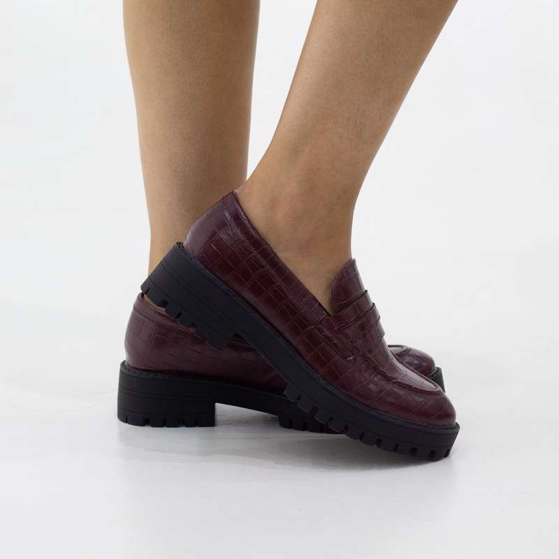 Dofa faux croc embellished leather loafers