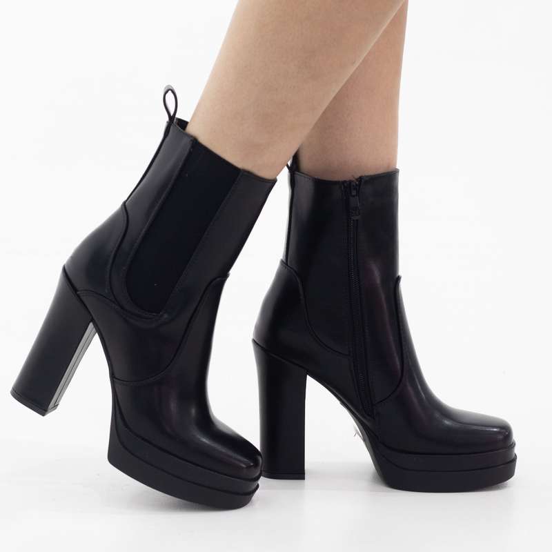 Yadid chelsea 12cm platform heel bootie black