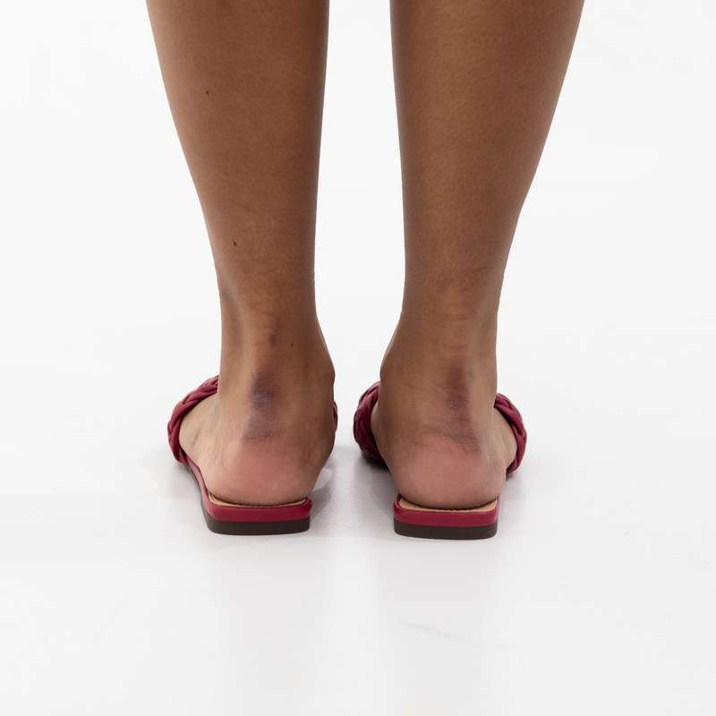 Sapphire pleated strippy slide red