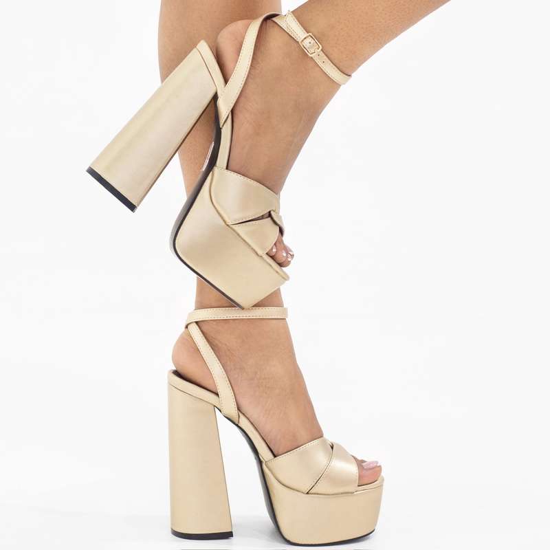 Pretty 14cm platform heel one band ankle strap sandal gold