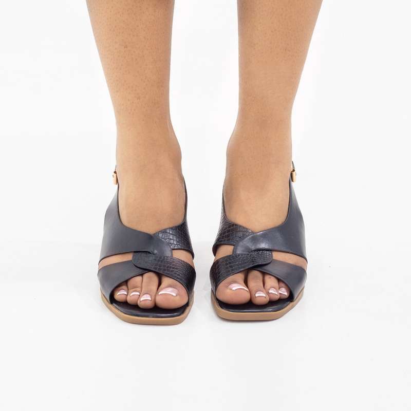 Lanu 5cm block heel pu sandal black