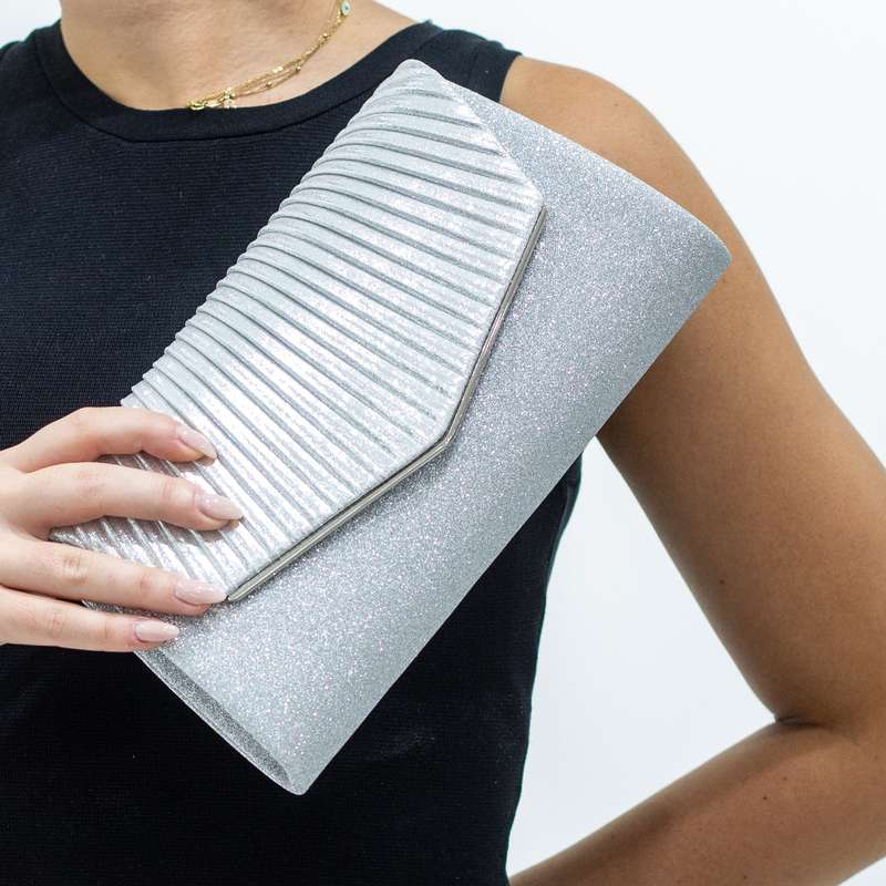 Silva quilted detailed evening clutch bag