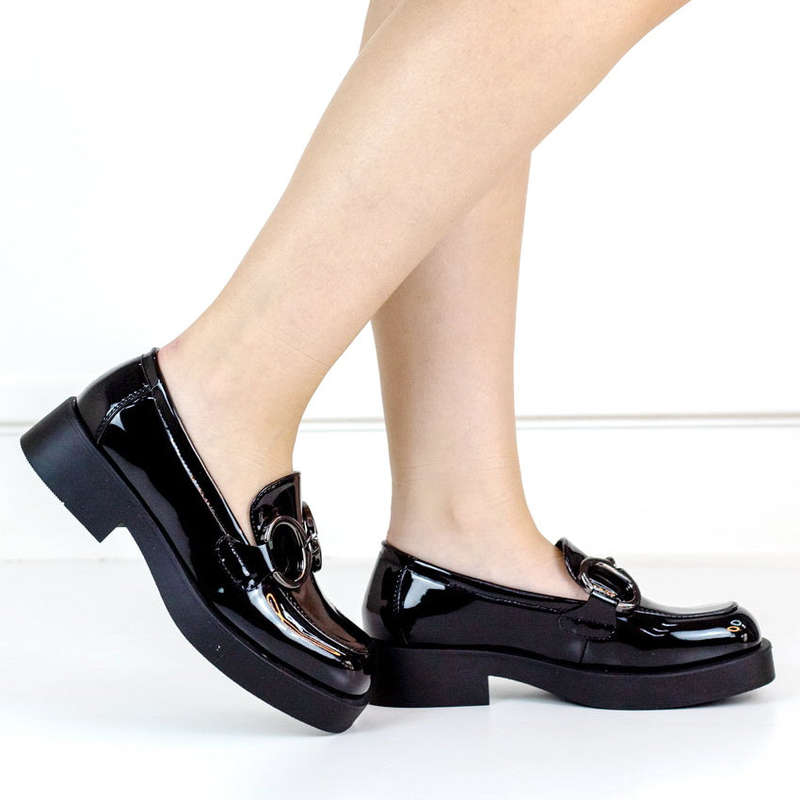 Fay brougue chuncky with 2 circle trim black