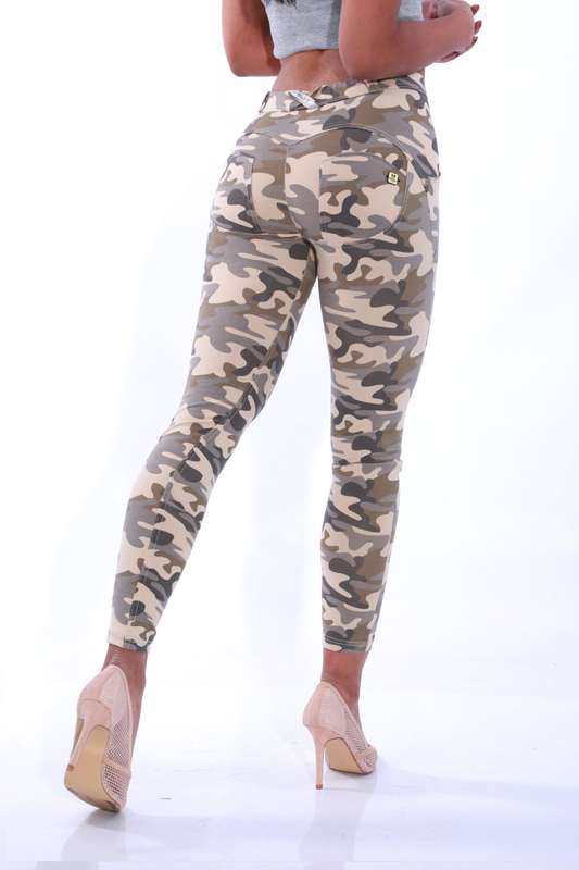 Shapewear Butt lifting Jeggings - Sandy Camo - L
