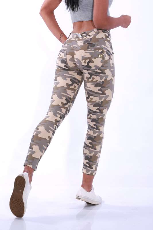 Shapewear Butt lifting Jeggings - Sandy Camo - L
