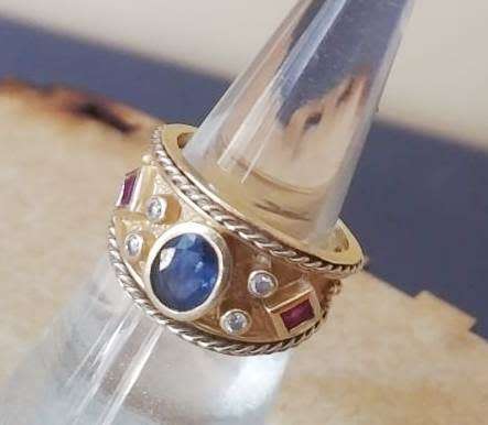 ***IN STOCK***14ct gold, HEAVY! HANDMADE IN BALI, 7.5 GRAM SET WITH DIAMONDS, RUBIES AND SAPPHIRE