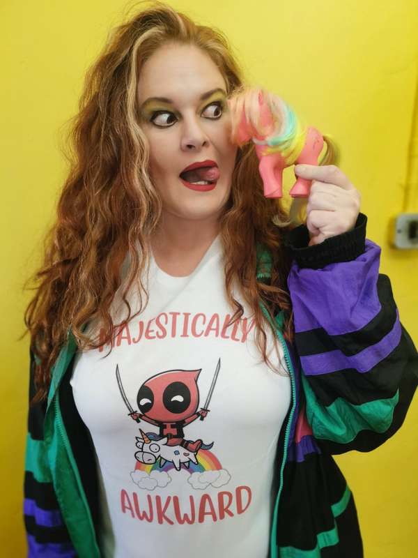 Deadpool: Majestically Awkward T-shirt