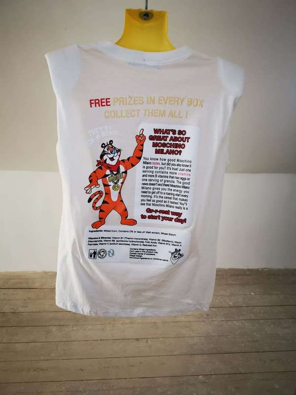Frosties Moschino Shoulder pad White Tee