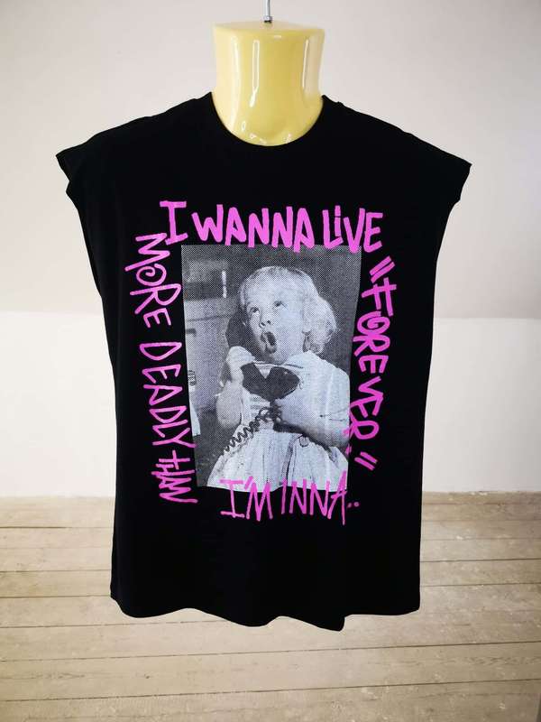 I wanna Live Cut-Off Black Tee