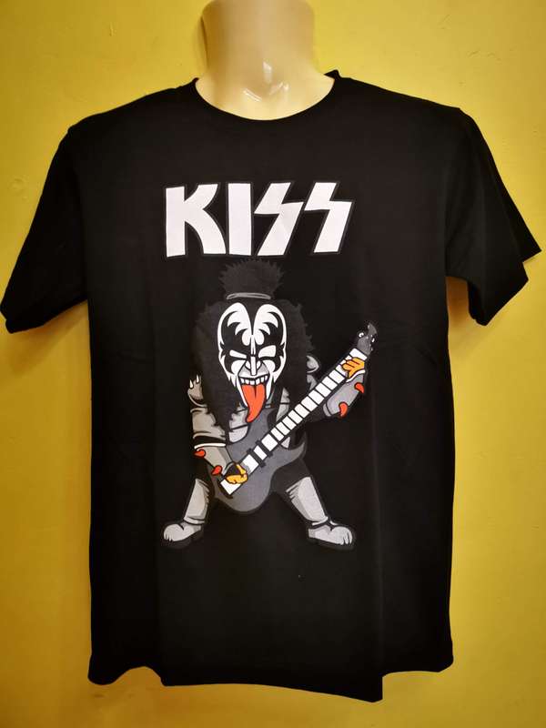 Kiss 2 T-shirt
