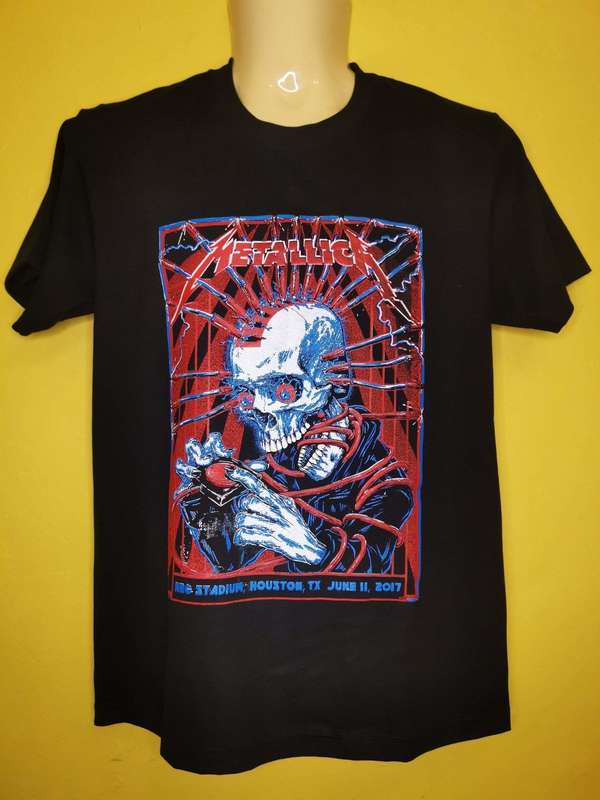M T-shirt