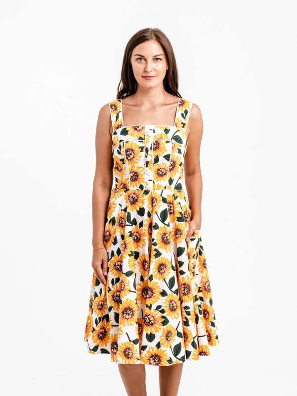 Vintage-inspired Pin-up Dress