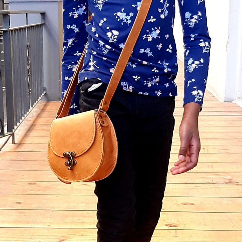 D Bag small leather bags - Toffee tan
