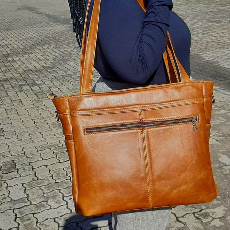 Marie Nel leather bags