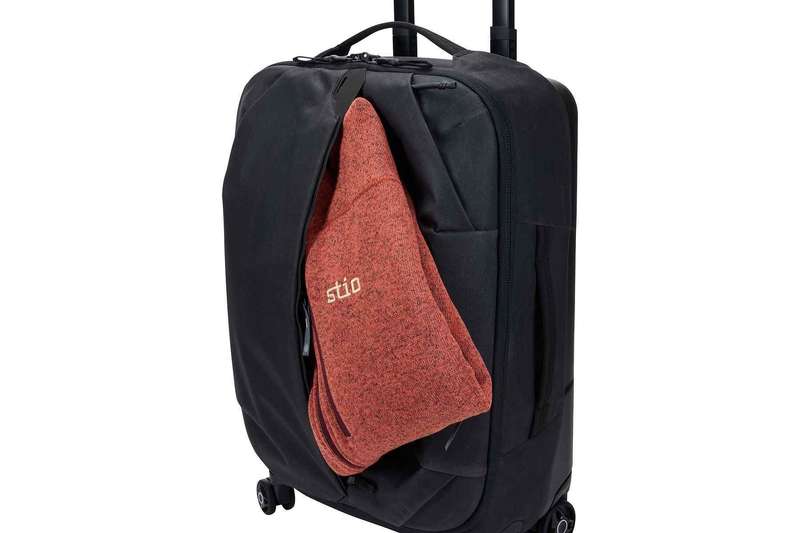 Thule Aion Carry On Spinner | Black