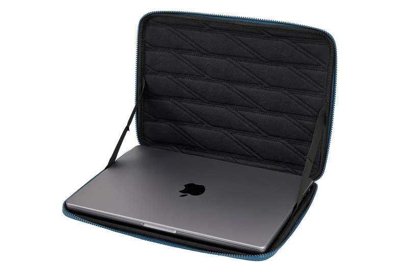 Thule Gauntlet 4.0 Protection Sleeve for 14 Macbook Pro®/ Laptop | Blue