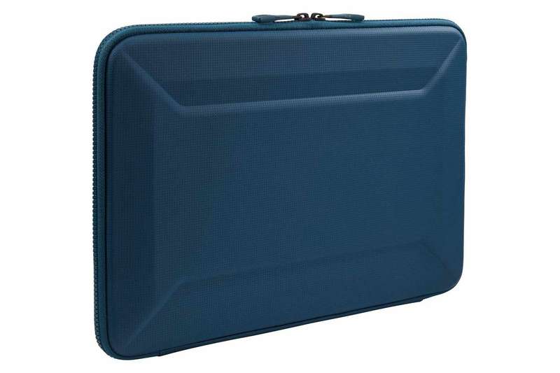Thule Gauntlet 4.0 Protection Sleeve for 15/16" Macbook Pro® | Blue