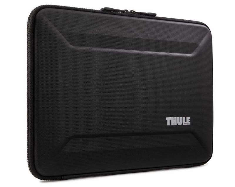 Thule Gauntlet 4.0 Protection Sleeve for 16 Macbook Pro® | Black