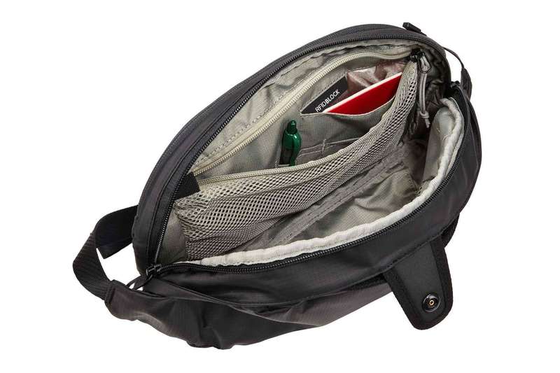 Thule Tact Waistpack 5L | Black