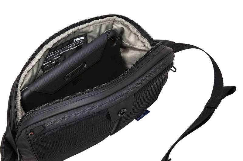 Thule Tact Waistpack 5L | Black