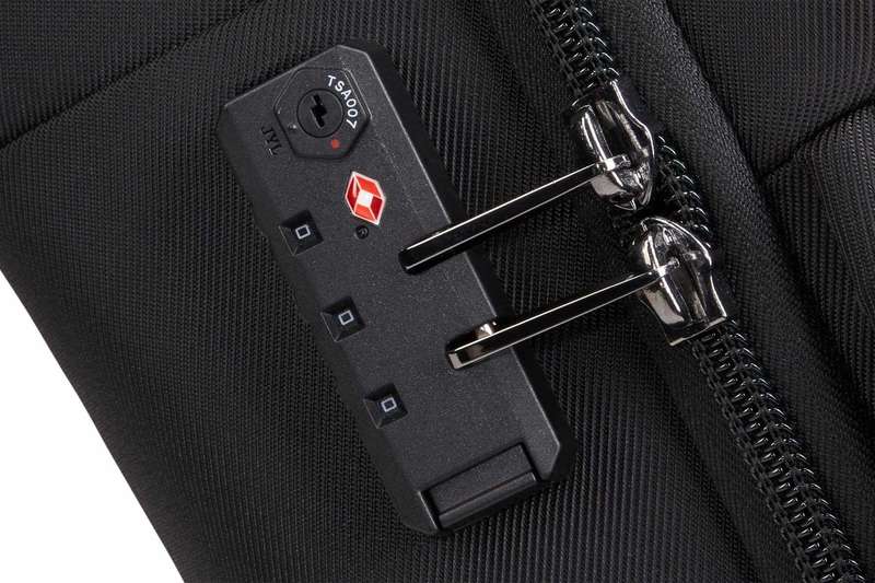 Thule Spira Carry On Spinner 35L | Black