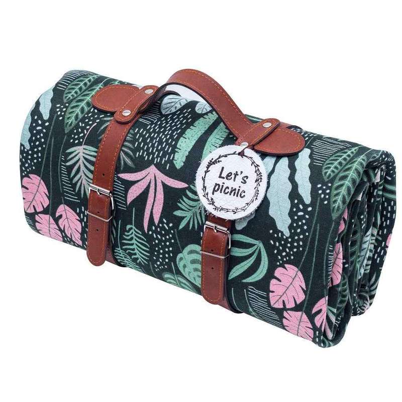 Yuppie Gift Baskets Blossom Picnic Set (4 Persons)